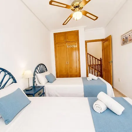 Dream House With Sea Views In La Mata *